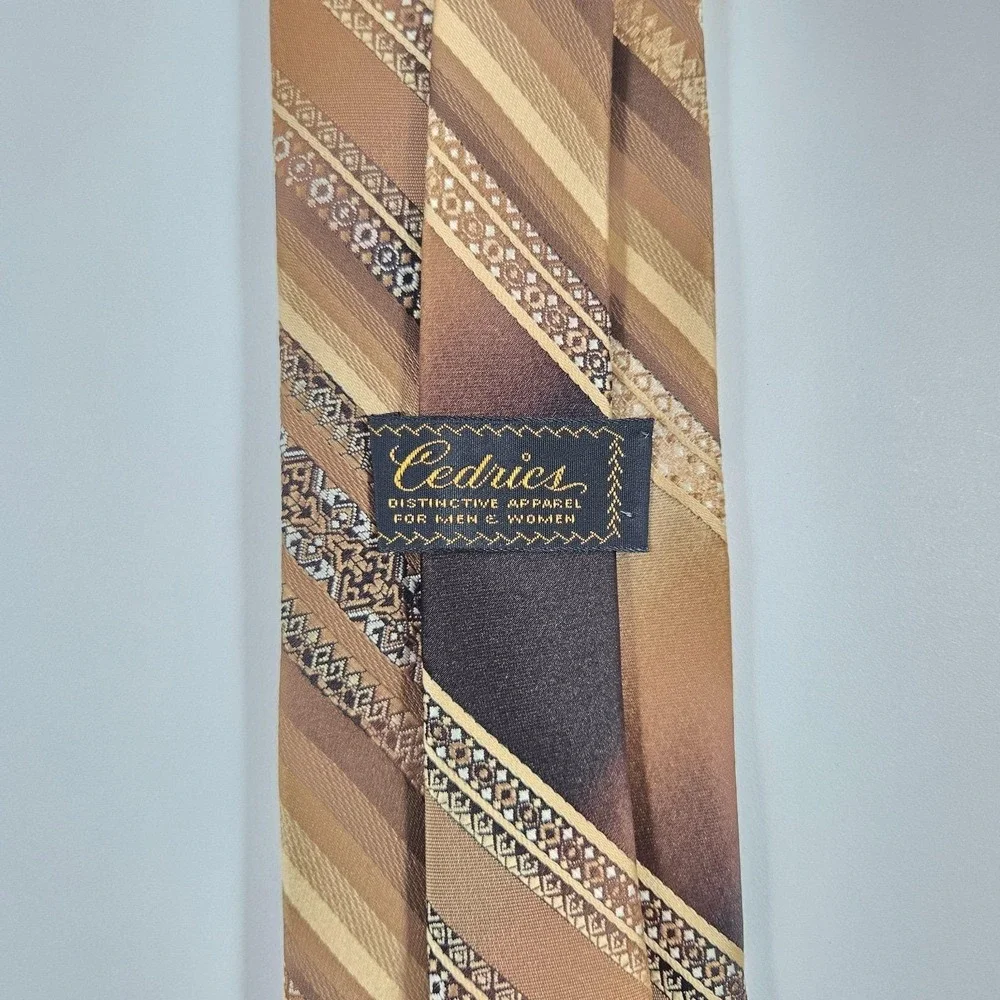 3 Vintage Ties Lot Oleg Cassini 55